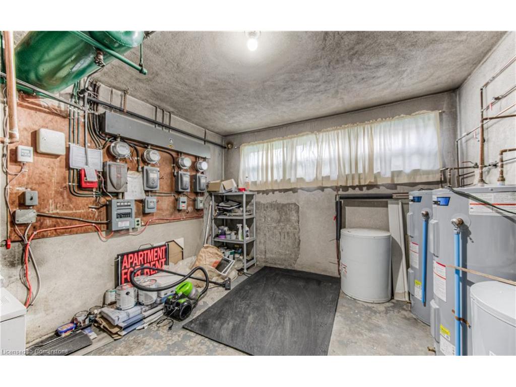 









218


Margaret

Avenue,
Kitchener,




ON
N2H 4J2


