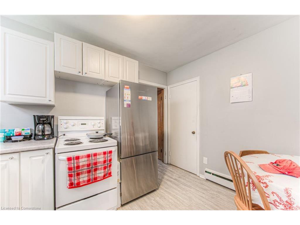 









218


Margaret

Avenue,
Kitchener,




ON
N2H 4J2

