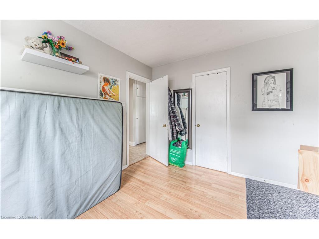 









218


Margaret

Avenue,
Kitchener,




ON
N2H 4J2

