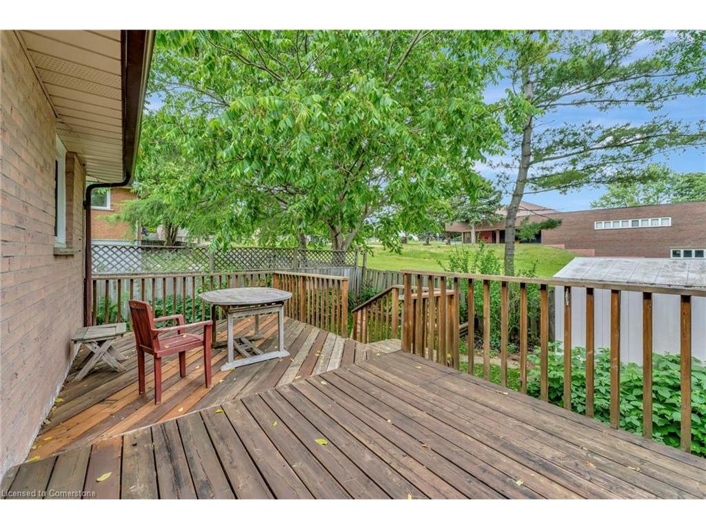 









5


Marcon

Court,
Kitchener,




ON
N2E 3G2

