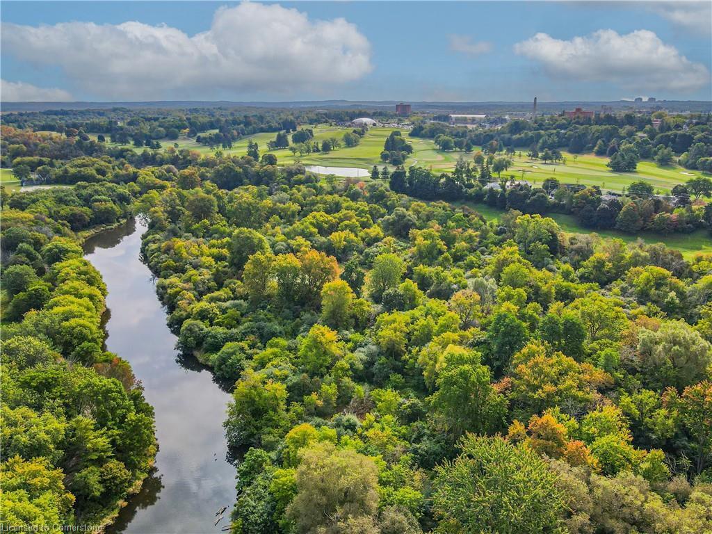 









180


Gordon

Street, 7,
Guelph,




ON
N1G 1X1

