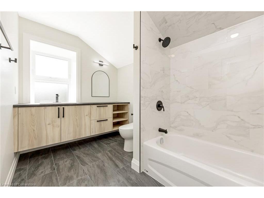









33


Islington

Avenue,
Guelph,




ON
N1E 1B2

