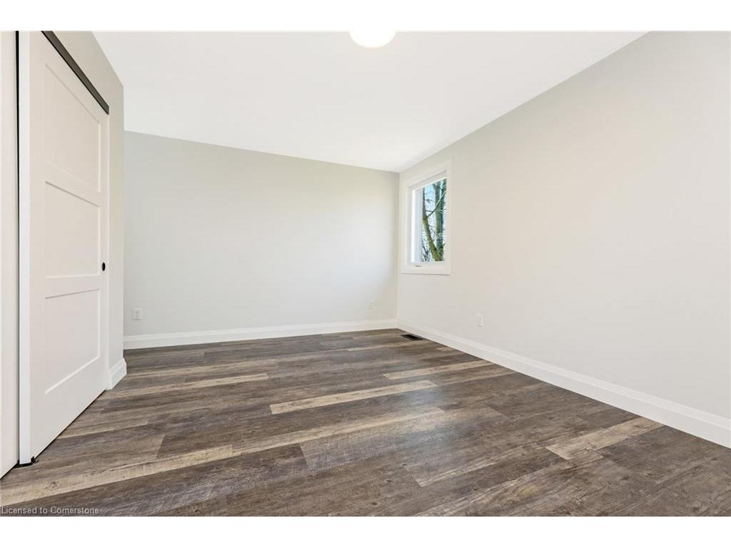 









33


Islington

Avenue,
Guelph,




ON
N1E 1B2

