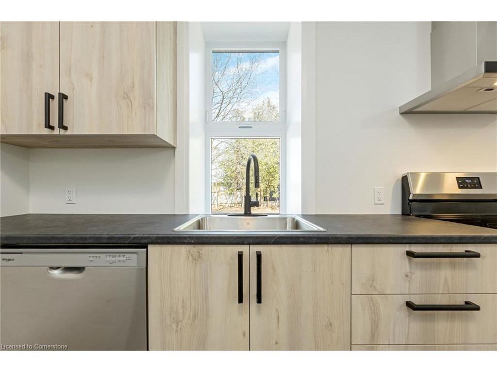 









33


Islington

Avenue,
Guelph,




ON
N1E 1B2

