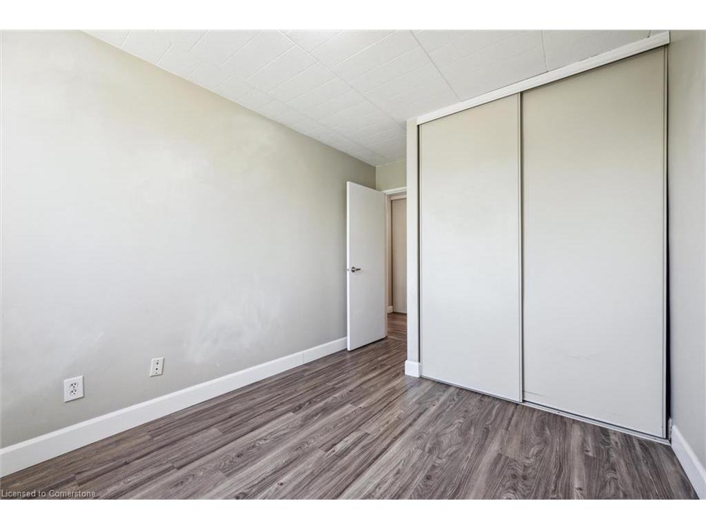 









29


West

Avenue, 311,
Kitchener,




ON
N2M 5E4

