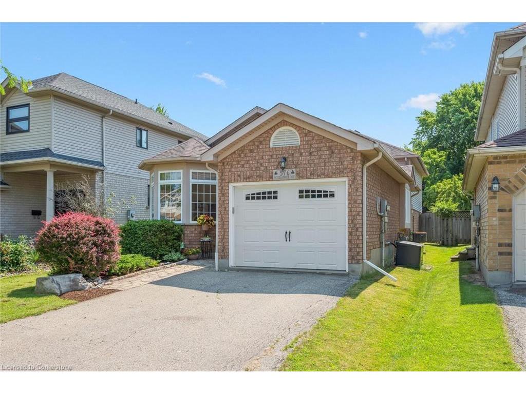 









576


Windjammer

Way,
Waterloo,




ON
N2K 3Z5

