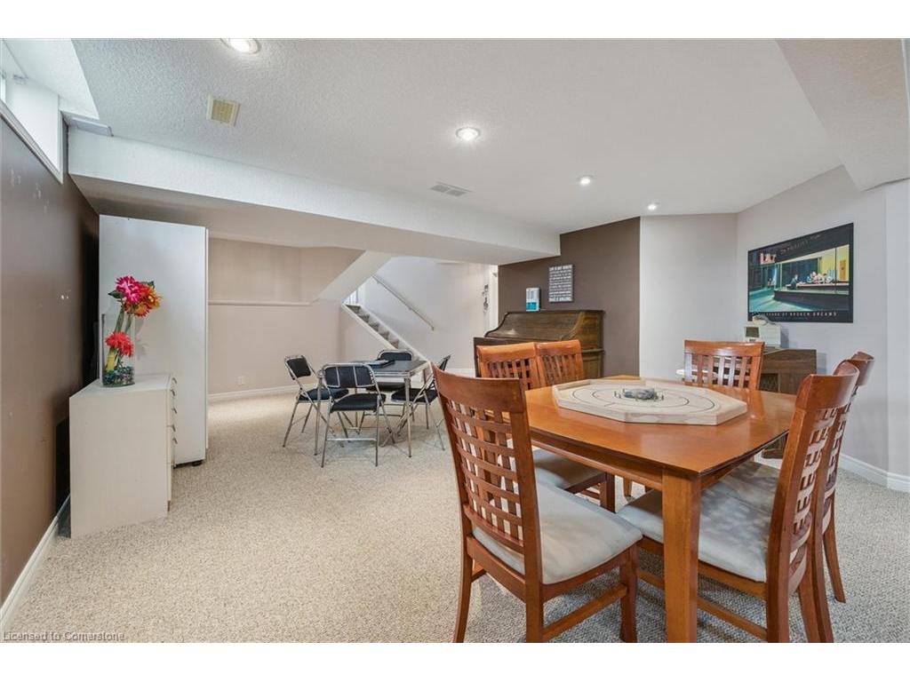 









576


Windjammer

Way,
Waterloo,




ON
N2K 3Z5

