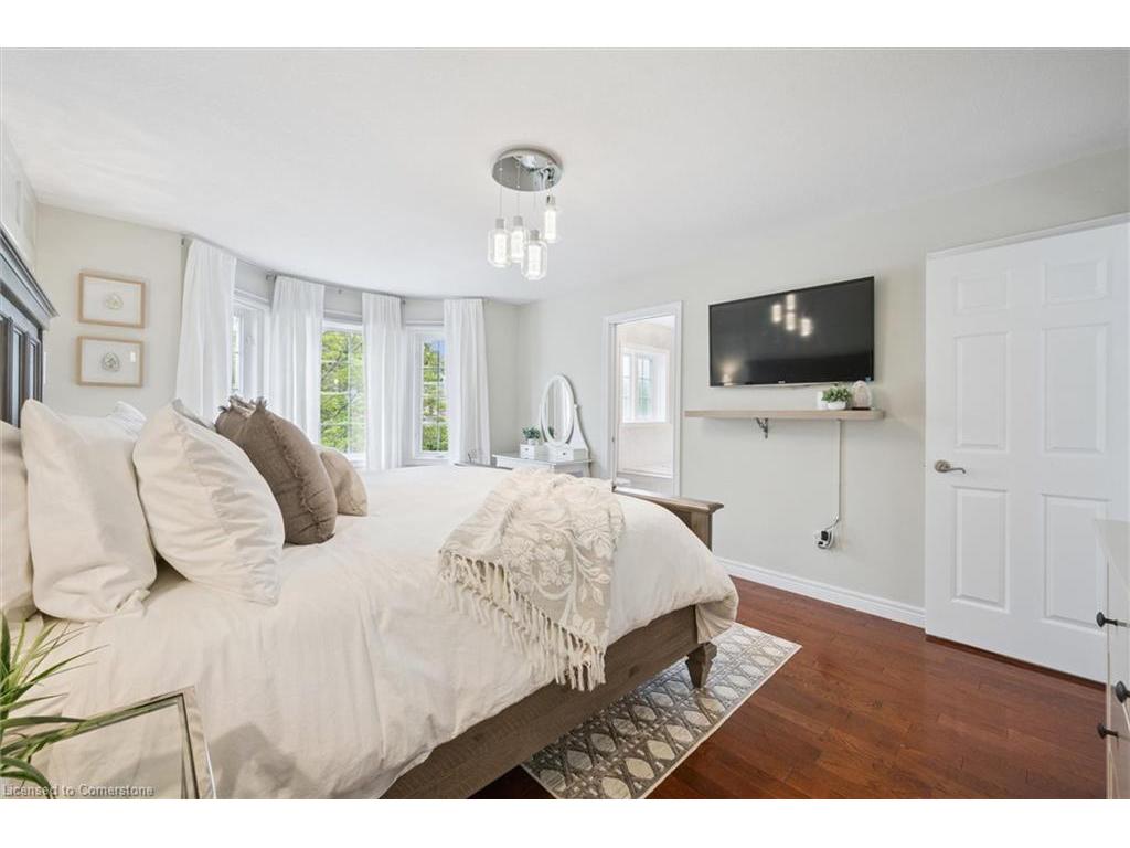 









279


Farley

Drive,
Guelph,




ON
N1L 1N6

