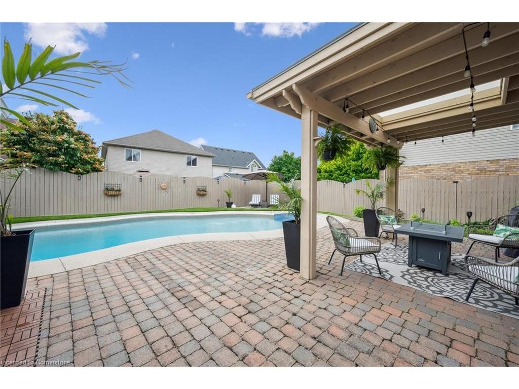 









279


Farley

Drive,
Guelph,




ON
N1L 1N6

