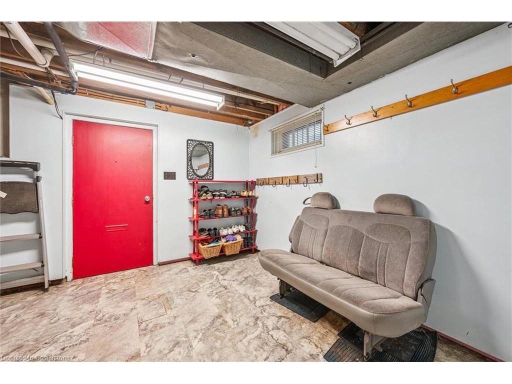 









24


Peel

Street,
West Montrose,




ON
N0B 2V0

