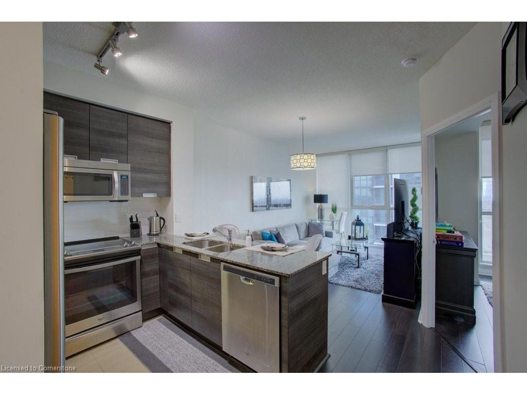 









75


Eglinton

Avenue West, 1601,
Mississauga,




ON
L5R 0E5

