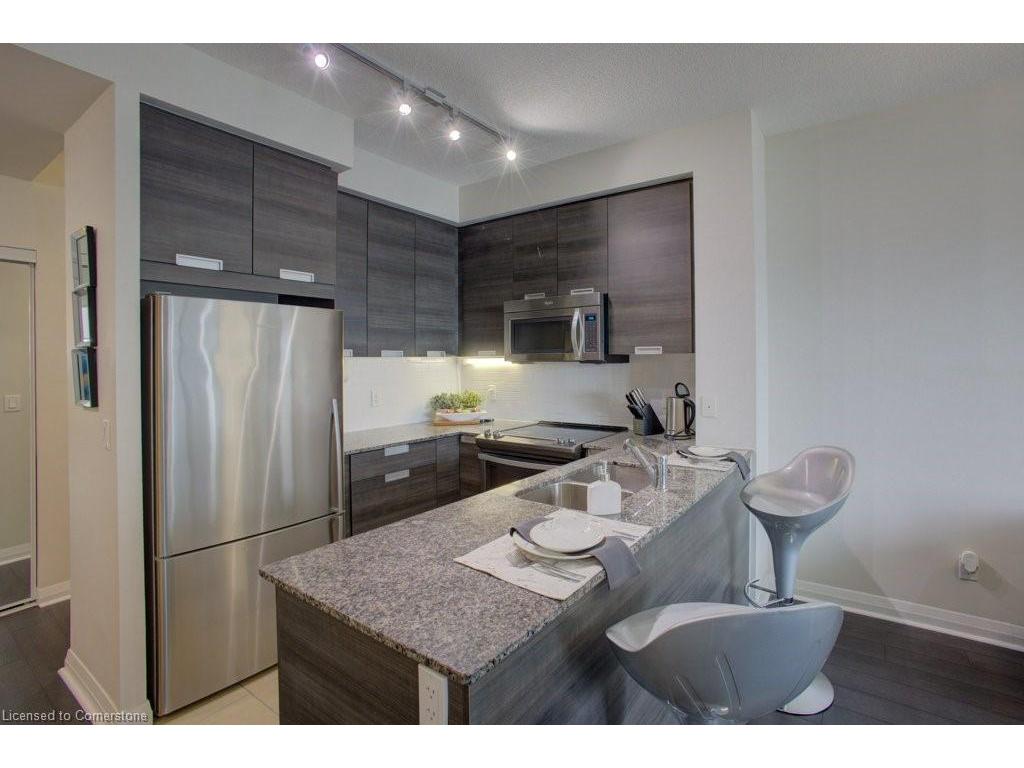









75


Eglinton

Avenue West, 1601,
Mississauga,




ON
L5R 0E5

