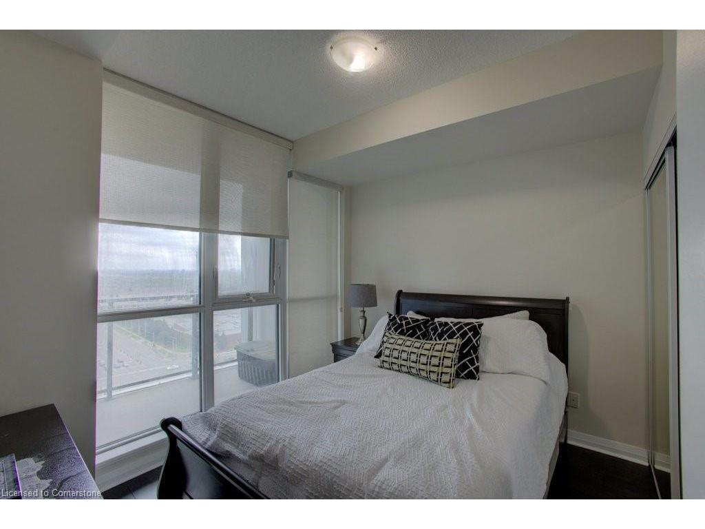 









75


Eglinton

Avenue West, 1601,
Mississauga,




ON
L5R 0E5

