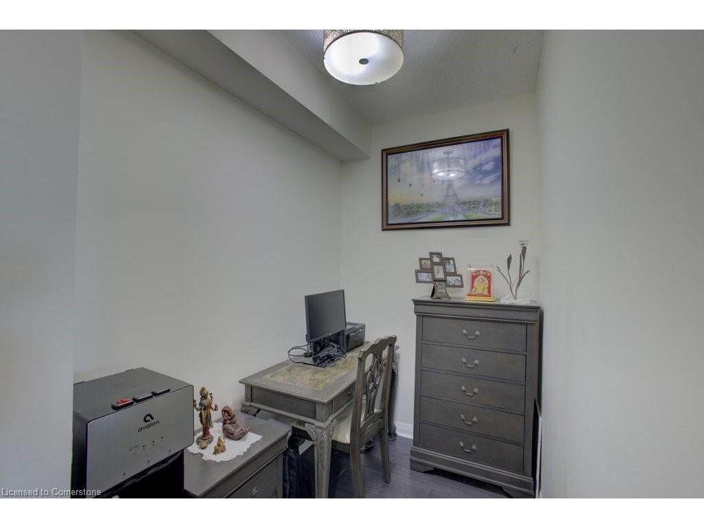 









75


Eglinton

Avenue West, 1601,
Mississauga,




ON
L5R 0E5

