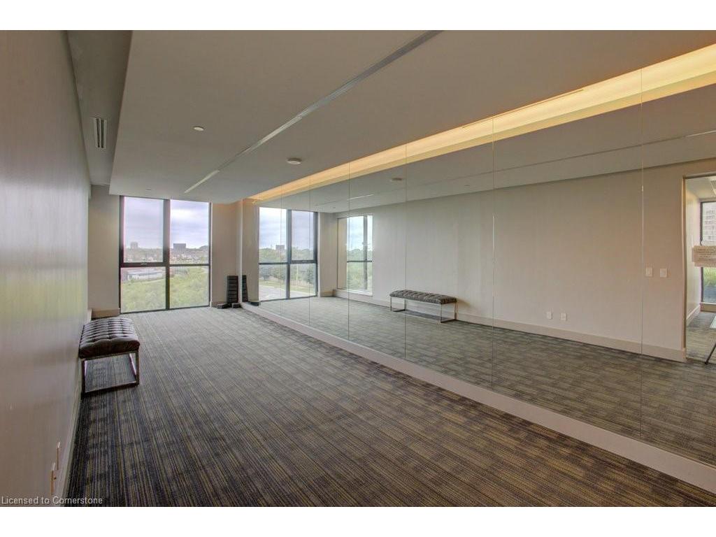 









75


Eglinton

Avenue West, 1601,
Mississauga,




ON
L5R 0E5


