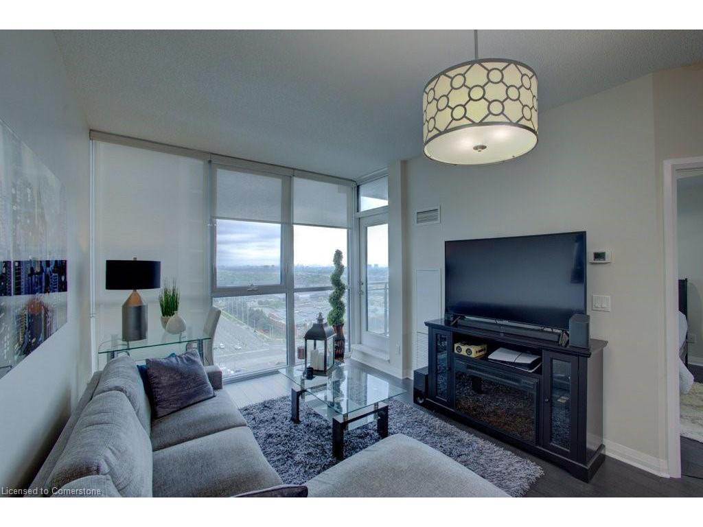 









75


Eglinton

Avenue West, 1601,
Mississauga,




ON
L5R 0E5

