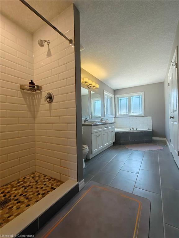 









233


Ladyslipper

Drive,
Waterloo,




ON
N2V 0E2

