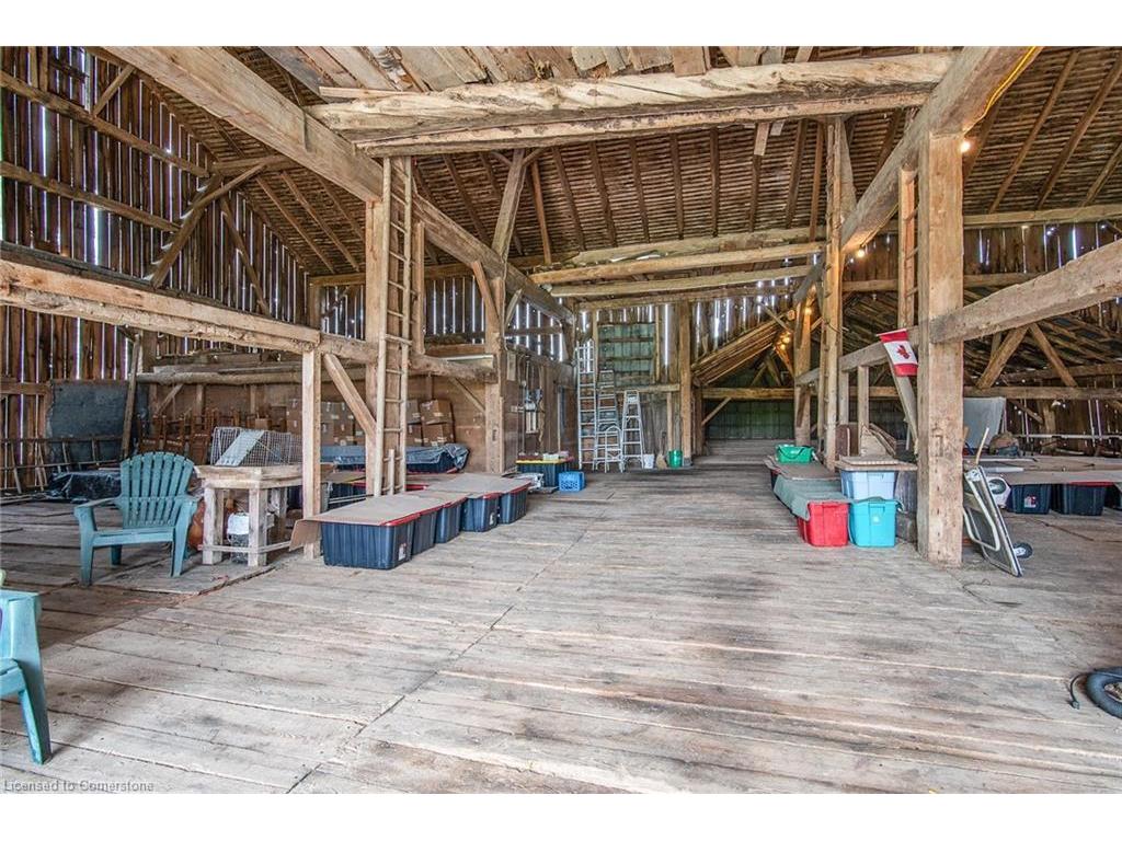 









4385


Hessen Strasse

,
Wellesley,







ON
N0B 2T0

