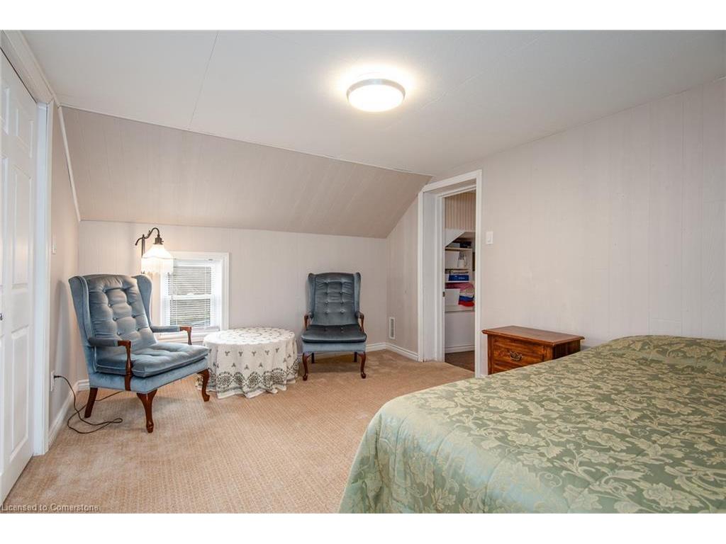 









4385


Hessen Strasse

,
Wellesley,







ON
N0B 2T0


