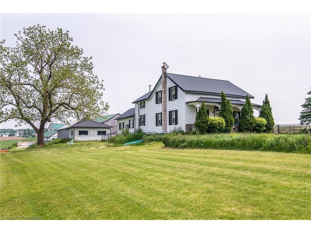 









4385


Hessen Strasse

,
Wellesley,







ON
N0B 2T0

