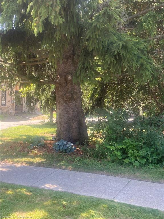 









33


Islington

Avenue,
Guelph,







ON
N1E 1B2

