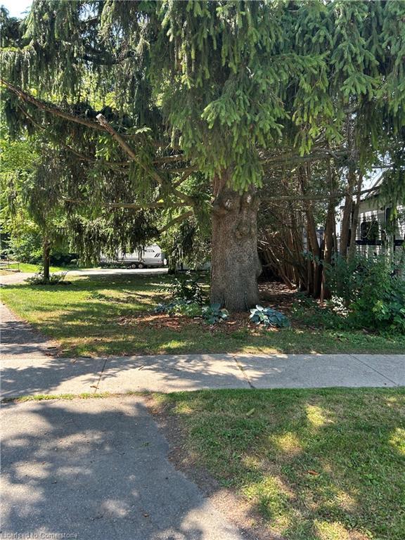 









33


Islington

Avenue,
Guelph,







ON
N1E 1B2


