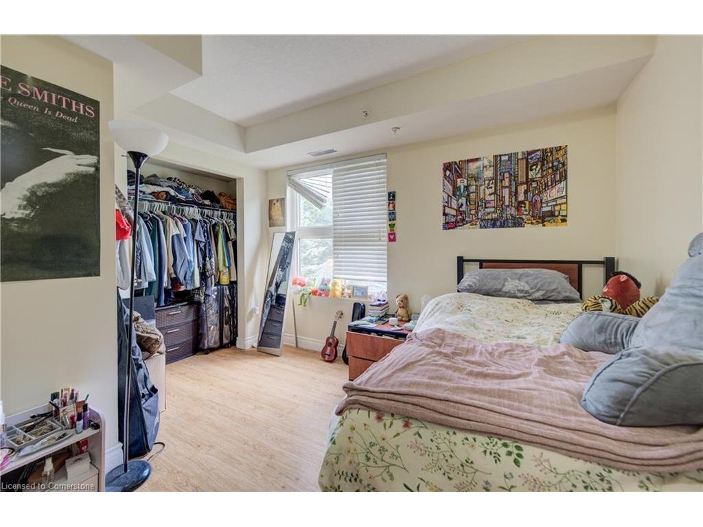 









392


Albert

Street, 204,
Waterloo,




ON
N2L 3V1

