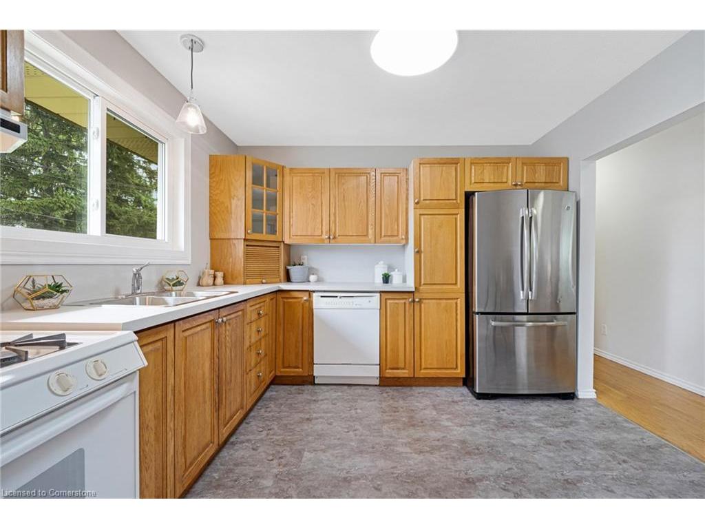 









95


Rosslinn

Road,
Cambridge,




ON
N1S 3K3

