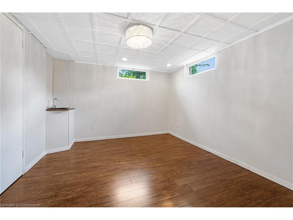 









95


Rosslinn

Road,
Cambridge,




ON
N1S 3K3

