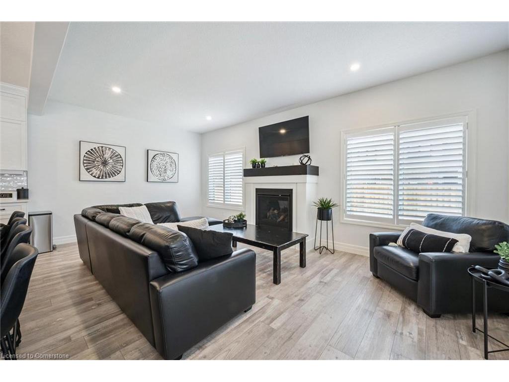 









164


Woodberry

Crescent,
Elmira,




ON
N3B 0E4

