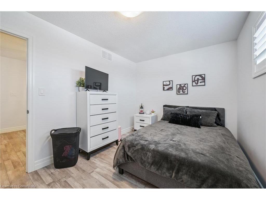 









164


Woodberry

Crescent,
Elmira,




ON
N3B 0E4

