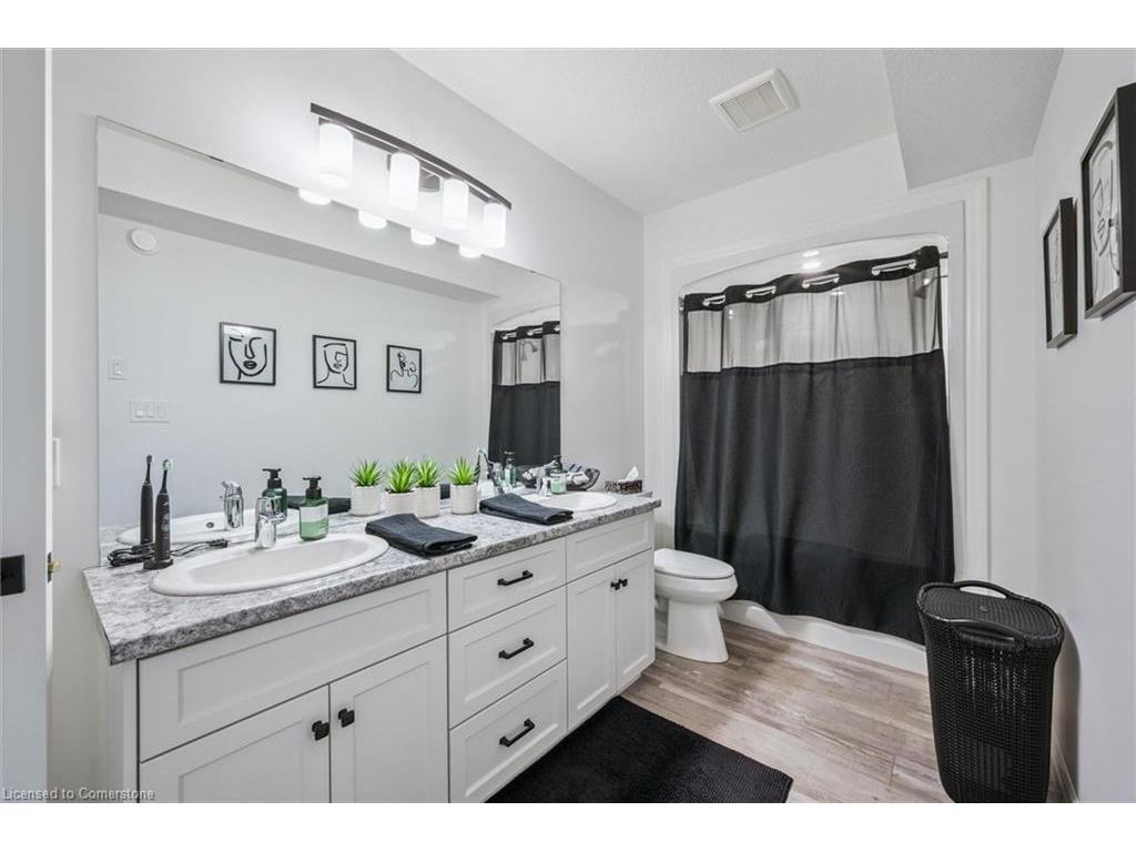 









164


Woodberry

Crescent,
Elmira,




ON
N3B 0E4


