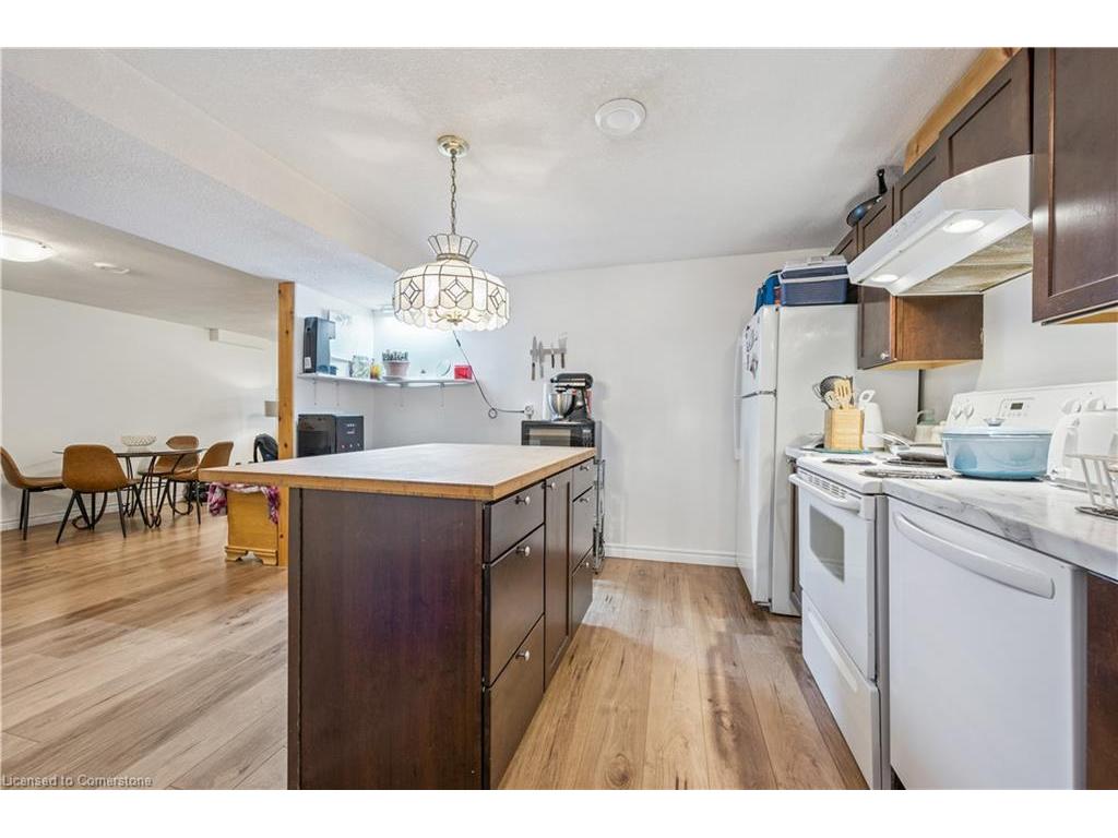 









131


Matthew

Street, 2,
Kitchener,




ON
N2B 3J9

