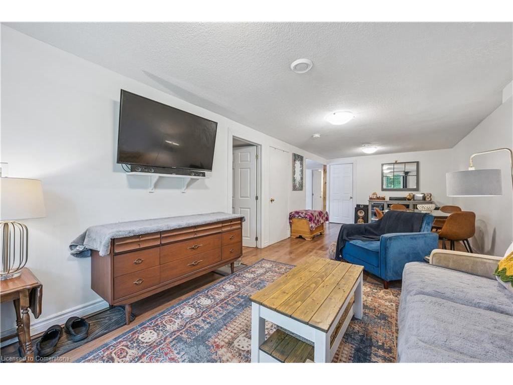 









131


Matthew

Street, 2,
Kitchener,




ON
N2B 3J9

