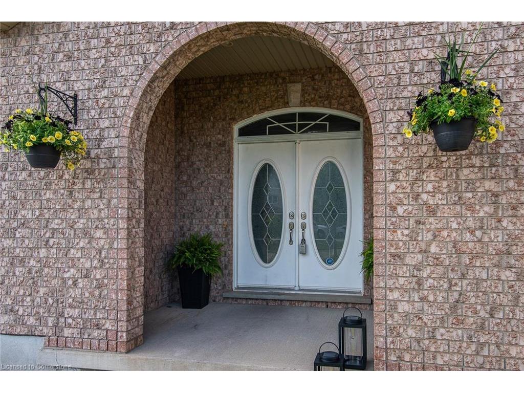 









35


Yarrow

Court,
Kitchener,




ON
N2E 4C4

