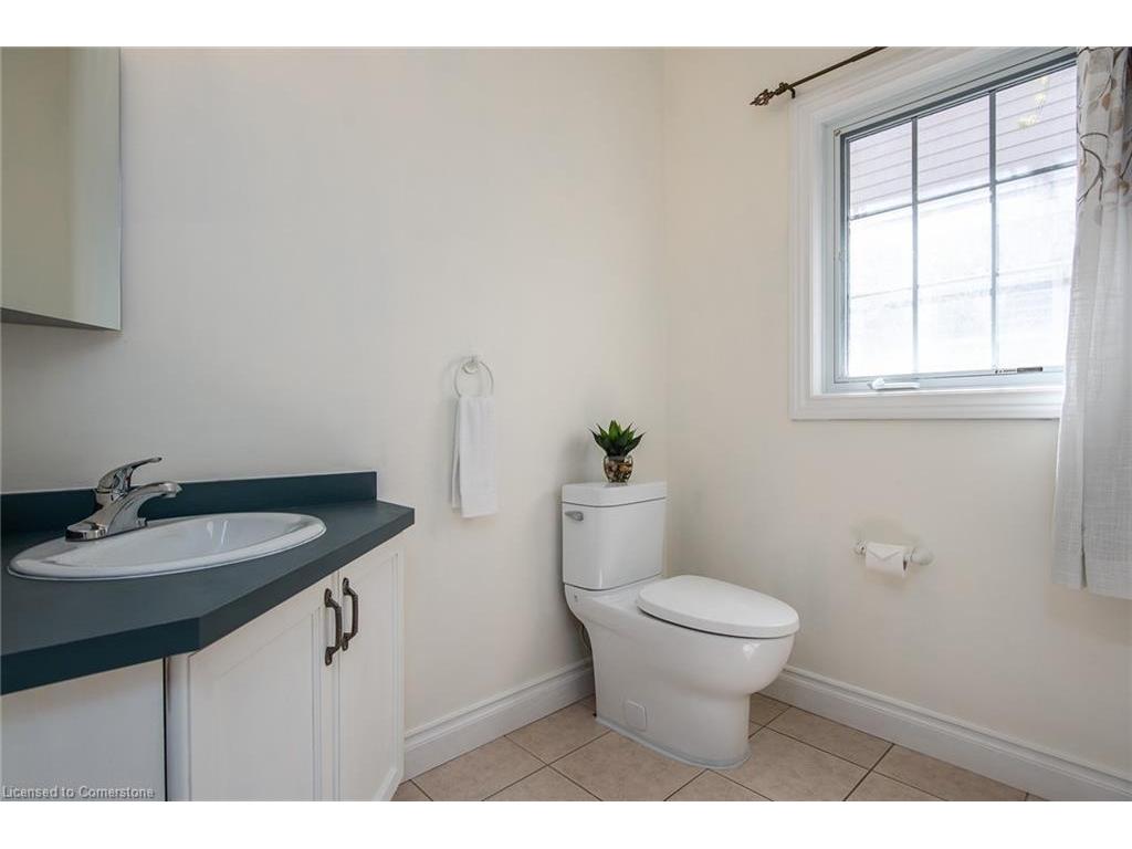 









35


Yarrow

Court,
Kitchener,




ON
N2E 4C4

