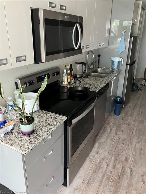 









257


Hemlock

Street, 315,
Waterloo,




ON
N2L 3R4


