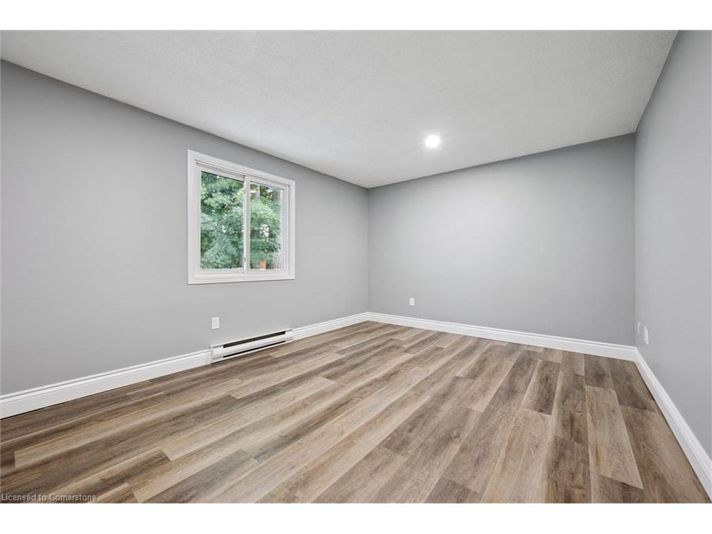 









219


Kingswood

Drive, 18,
Kitchener,




ON
N2E 3J4

