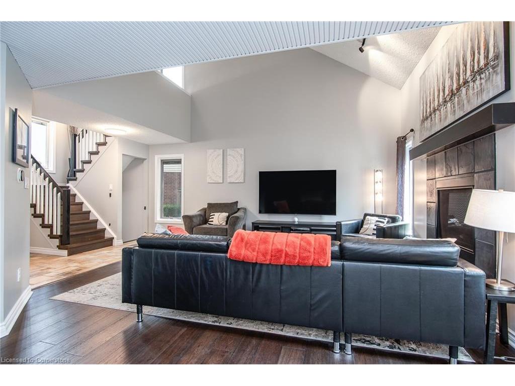 









518


Baringham

Place,
Waterloo,




ON
N2T 2J4

