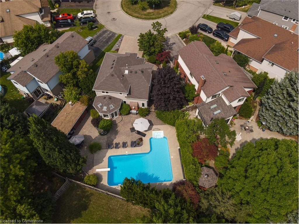 









518


Baringham

Place,
Waterloo,




ON
N2T 2J4

