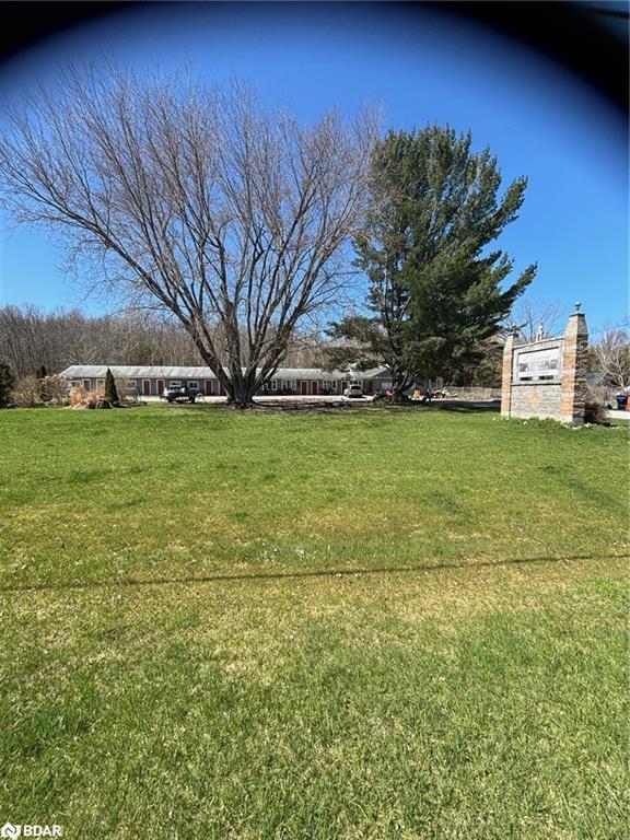 









12774


County Rd 16

Road,
Waubaushene,




ON
L0K 2C0

