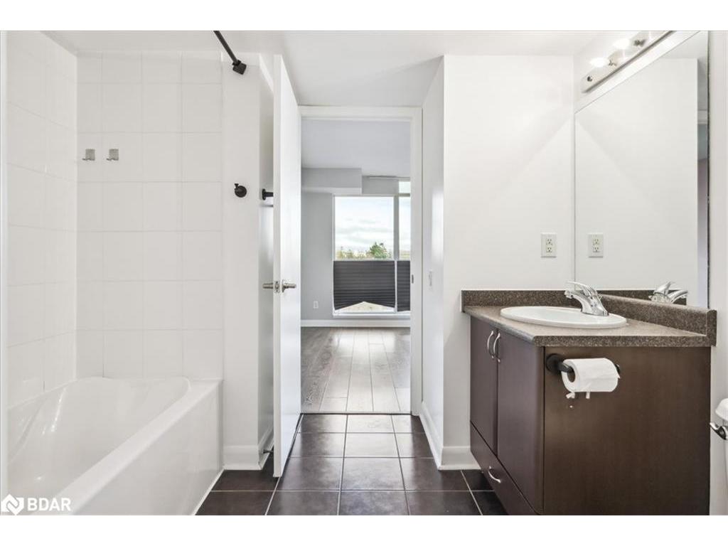 









525


Wilson

Avenue, 405,
North York,




ON
M3H 0A7

