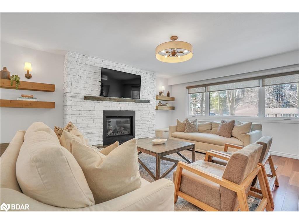 









11


Vernar

Drive,
Midhurst,




ON
L0L 1X0

