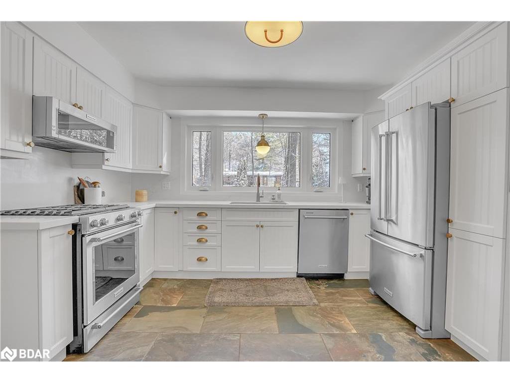 









11


Vernar

Drive,
Midhurst,




ON
L0L 1X0

