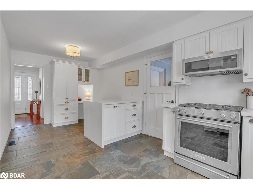 









11


Vernar

Drive,
Midhurst,




ON
L0L 1X0

