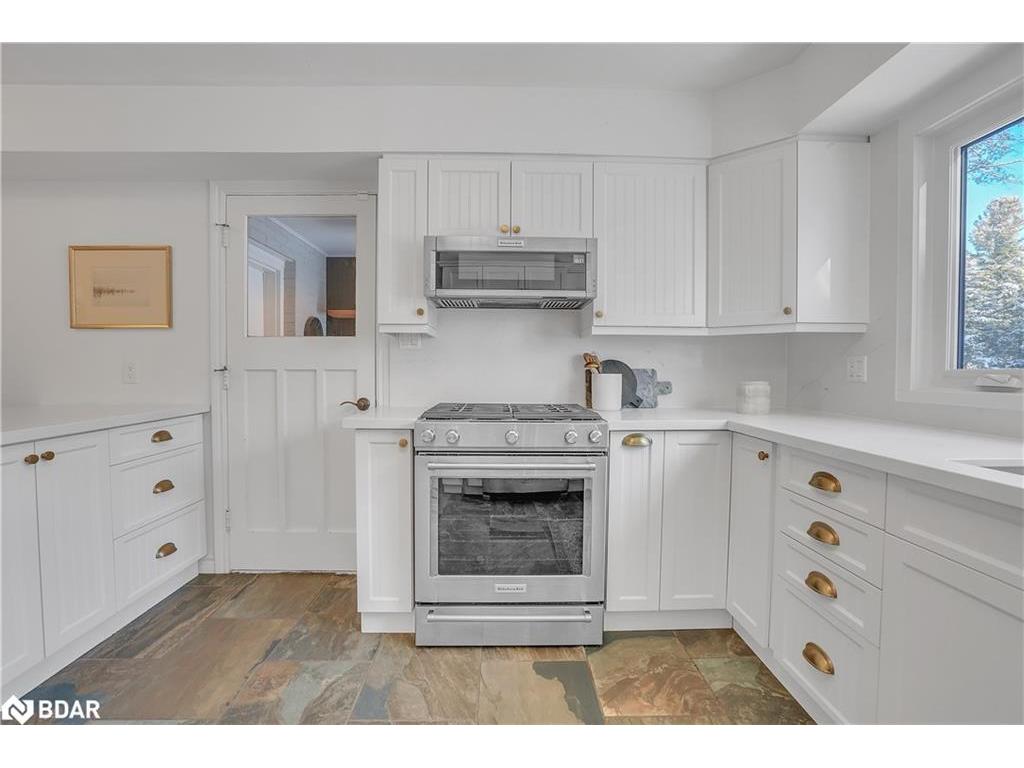 









11


Vernar

Drive,
Midhurst,




ON
L0L 1X0

