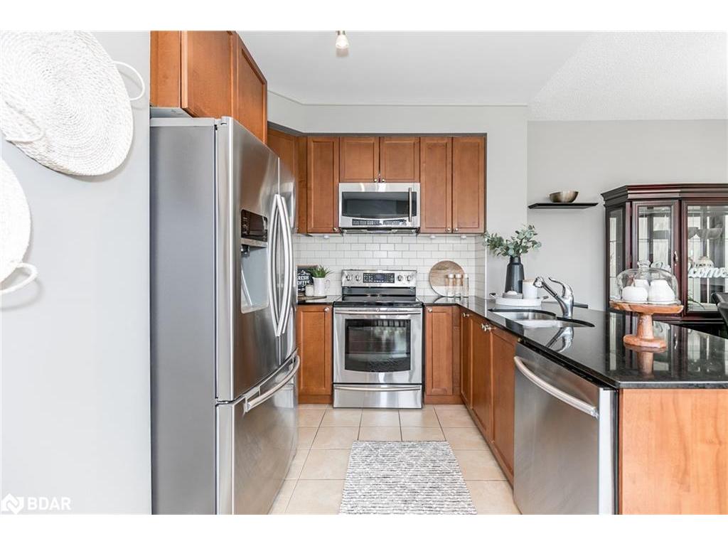 









699


Aberdeen

Boulevard, 8,
Midland,




ON
L4R 5P2

