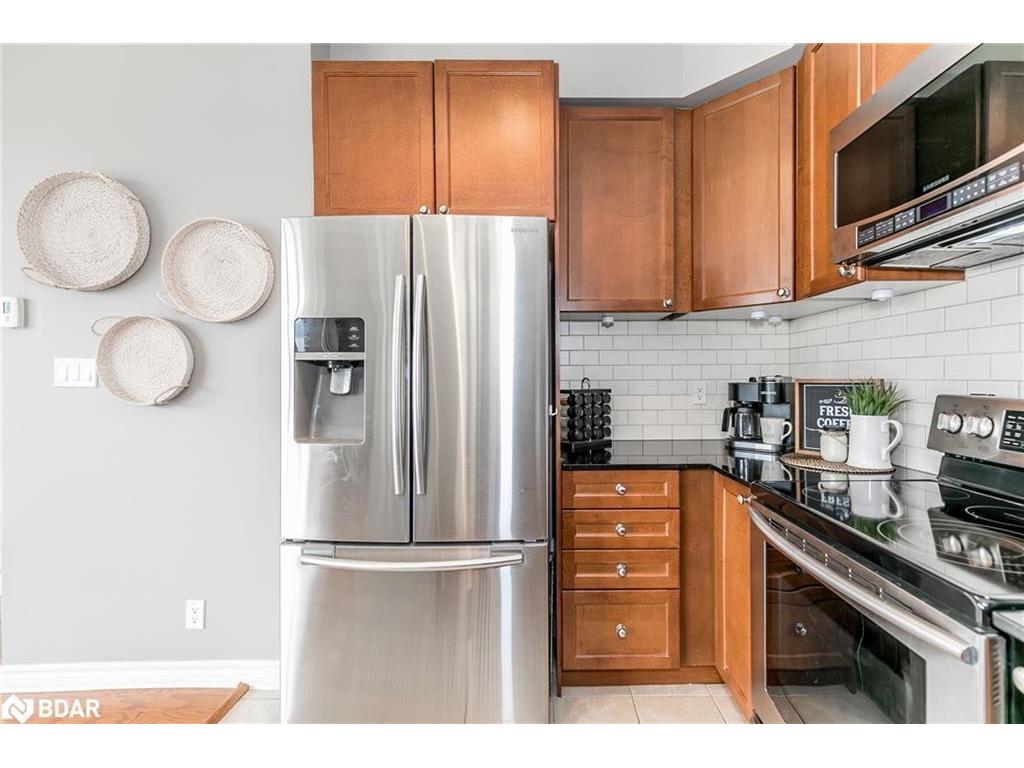 









699


Aberdeen

Boulevard, 8,
Midland,




ON
L4R 5P2

