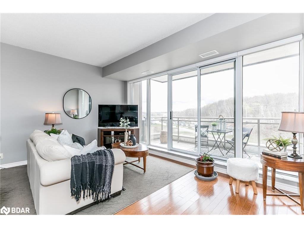 









699


Aberdeen

Boulevard, 8,
Midland,




ON
L4R 5P2

