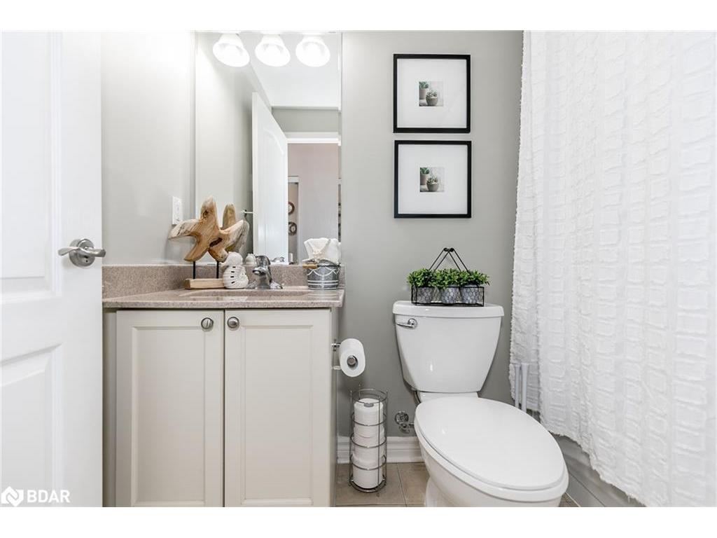 









699


Aberdeen

Boulevard, 8,
Midland,




ON
L4R 5P2


